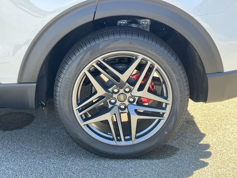 New 2026 Ford Explorer ST w/ Sun And Sound Package image 31