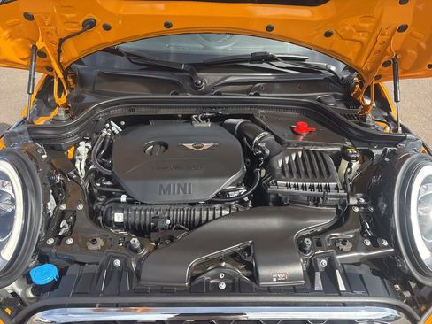 Used 2018 MINI Cooper S image 26