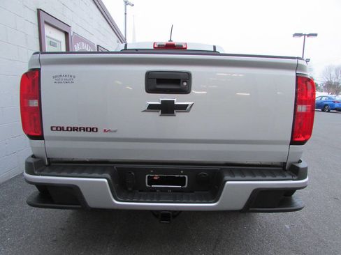 Used 2019 Chevrolet Colorado LT w/ Redline Special Edition image 2