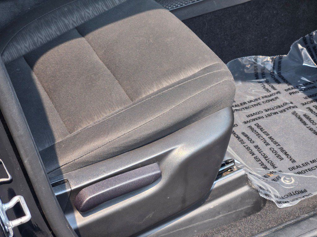 Used 2025 Dodge Durango GT AWD/4WD image 8