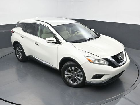 Used 2016 Nissan Murano S image 26