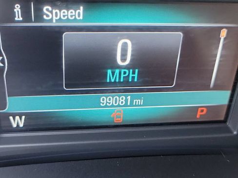 Used 2019 Buick Enclave Premium w/ Experience Buick Package FWD image 22