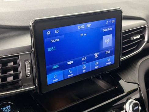 Used 2023 Ford Explorer ST-Line AWD/4WD image 15