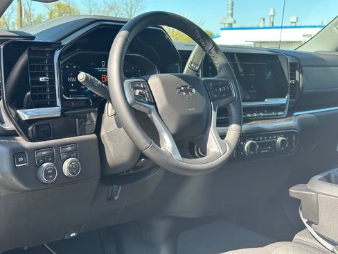 Used 2026 Chevrolet Silverado 1500 RST AWD/4WD image 23