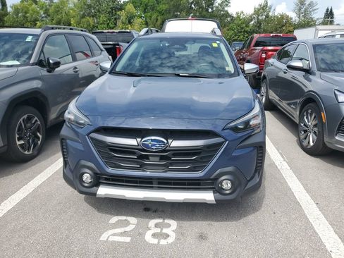 Used 2023 Subaru Outback Touring XT AWD/4WD image 2