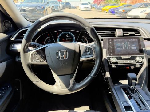 Used 2018 Honda Civic EX-T image 19