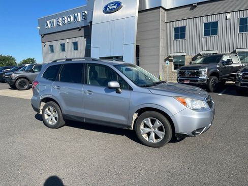 Used 2015 Subaru Forester 2.5i Limited AWD/4WD image 4