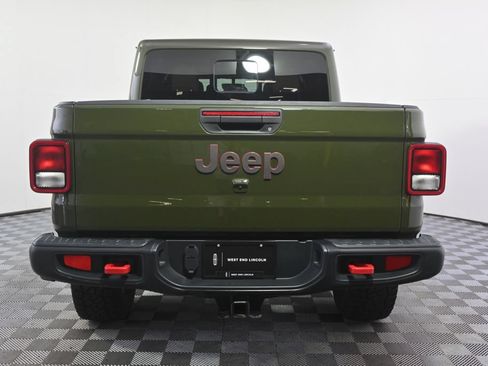Used 2023 Jeep Gladiator Rubicon w/ LED Lighting Group AWD/4WD image 5