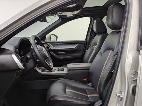 Used 2025 MAZDA CX-90 3.3 Turbo w/ Premium Plus Pkg image 14