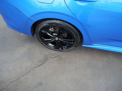 Used 2021 Nissan Sentra SR w/ SR Premium Package image 33