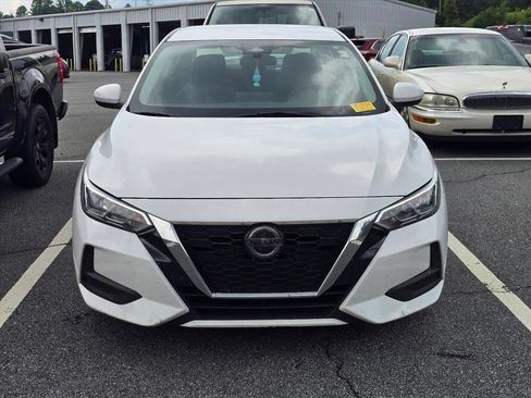 Used 2021 Nissan Sentra SV FWD image 6
