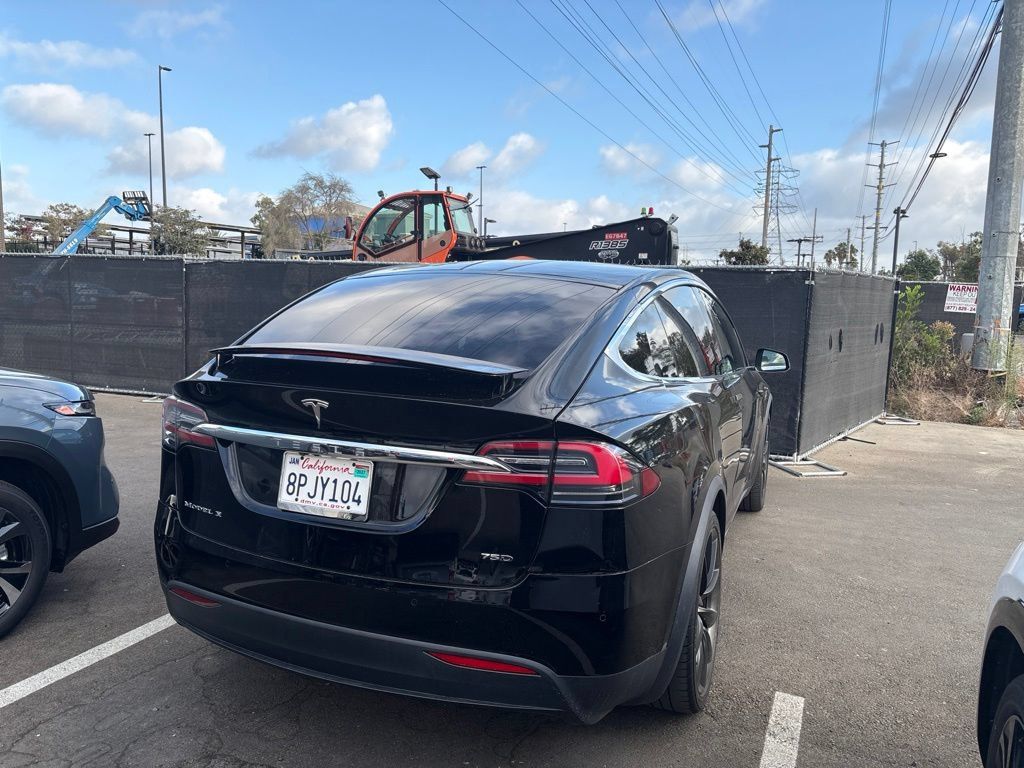 Used 2018 Tesla Model X 75D AWD/4WD image 6