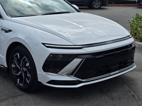New 2025 Hyundai Sonata SEL image 3