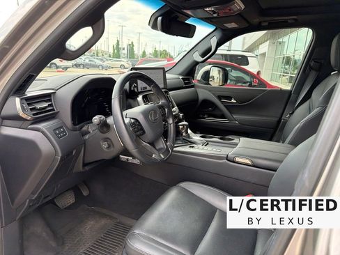 Certified 2024 Lexus LX 600 4WD w/ Luxury Package image 1