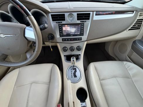 Used 2008 Chrysler Sebring Limited w/ Luxury Group FWD image 11