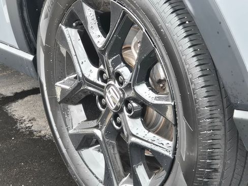 Used 2024 Honda HR-V Sport image 4