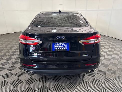 Used 2020 Ford Fusion SE AWD/4WD image 8