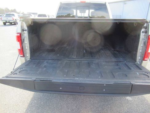 Used 2018 Ford F150 XLT w/ Equipment Group 302A Luxury image 14