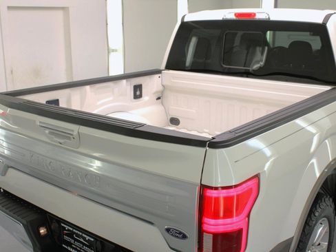Used 2019 Ford F150 King Ranch w/ Equipment Group 601A Luxury AWD/4WD image 18