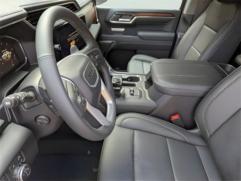 New 2026 GMC Sierra 1500 Denali w/ Denali Reserve Package image 11