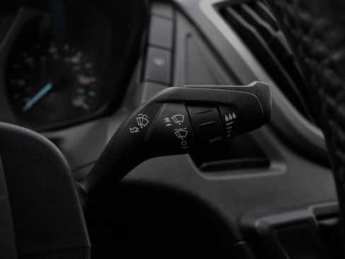 Used 2016 Ford Transit 350 XLT image 25