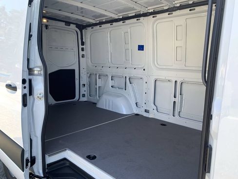 Used 2026 Mercedes-Benz Sprinter 2500 image 2