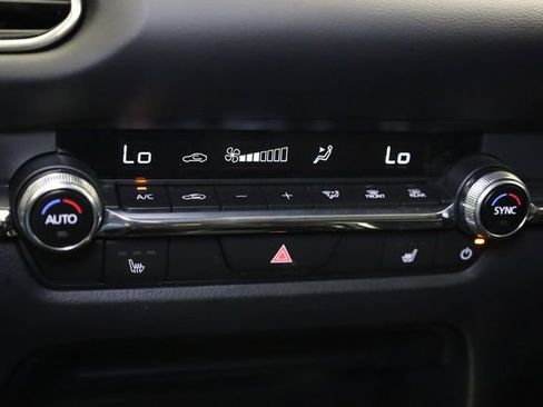 Used 2025 MAZDA CX-30 AWD 2.5 S w/ Premium Package image 19