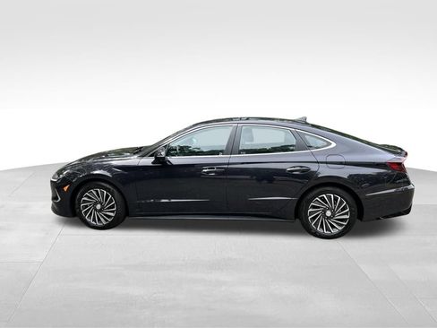 Certified 2023 Hyundai Sonata SEL FWD image 2