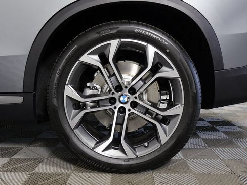 Used 2026 BMW X5 xDrive50e w/ Premium Package AWD/4WD image 10