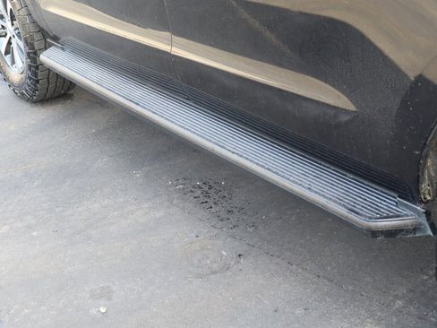 Used 2019 Ford Expedition Max XLT image 14