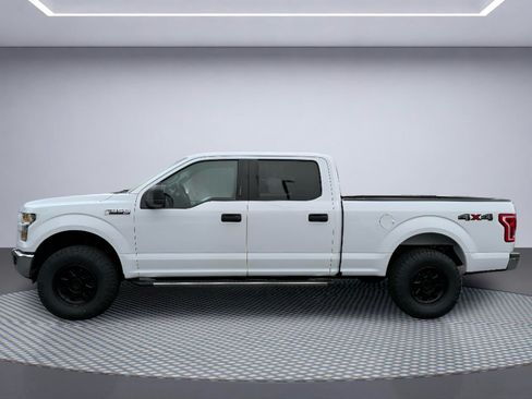 Used 2016 Ford F150 XLT w/ Trailer Tow Package AWD/4WD image 3