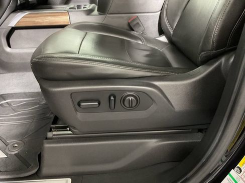 Used 2019 Chevrolet Silverado 1500 RST w/ True North Edition AWD/4WD image 20