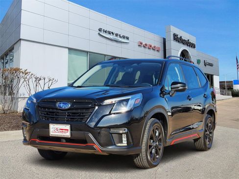 Used 2024 Subaru Forester Sport image 2