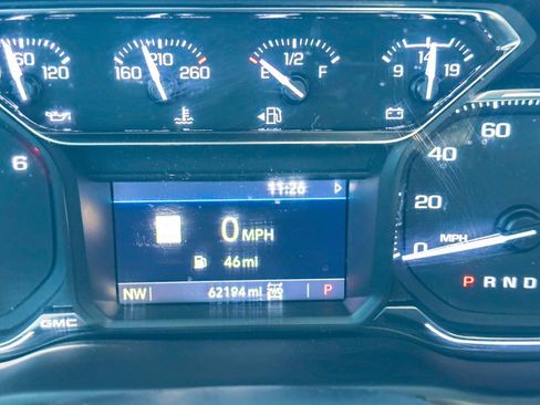 Used 2022 GMC Sierra 1500 SLT AWD/4WD image 11