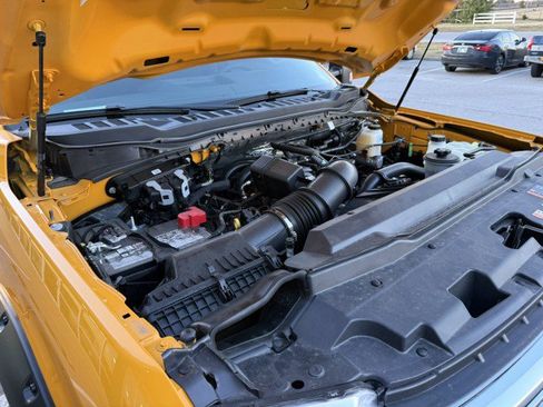 Used 2025 Ford F250 XL w/ 360-Degree Camera Package image 20