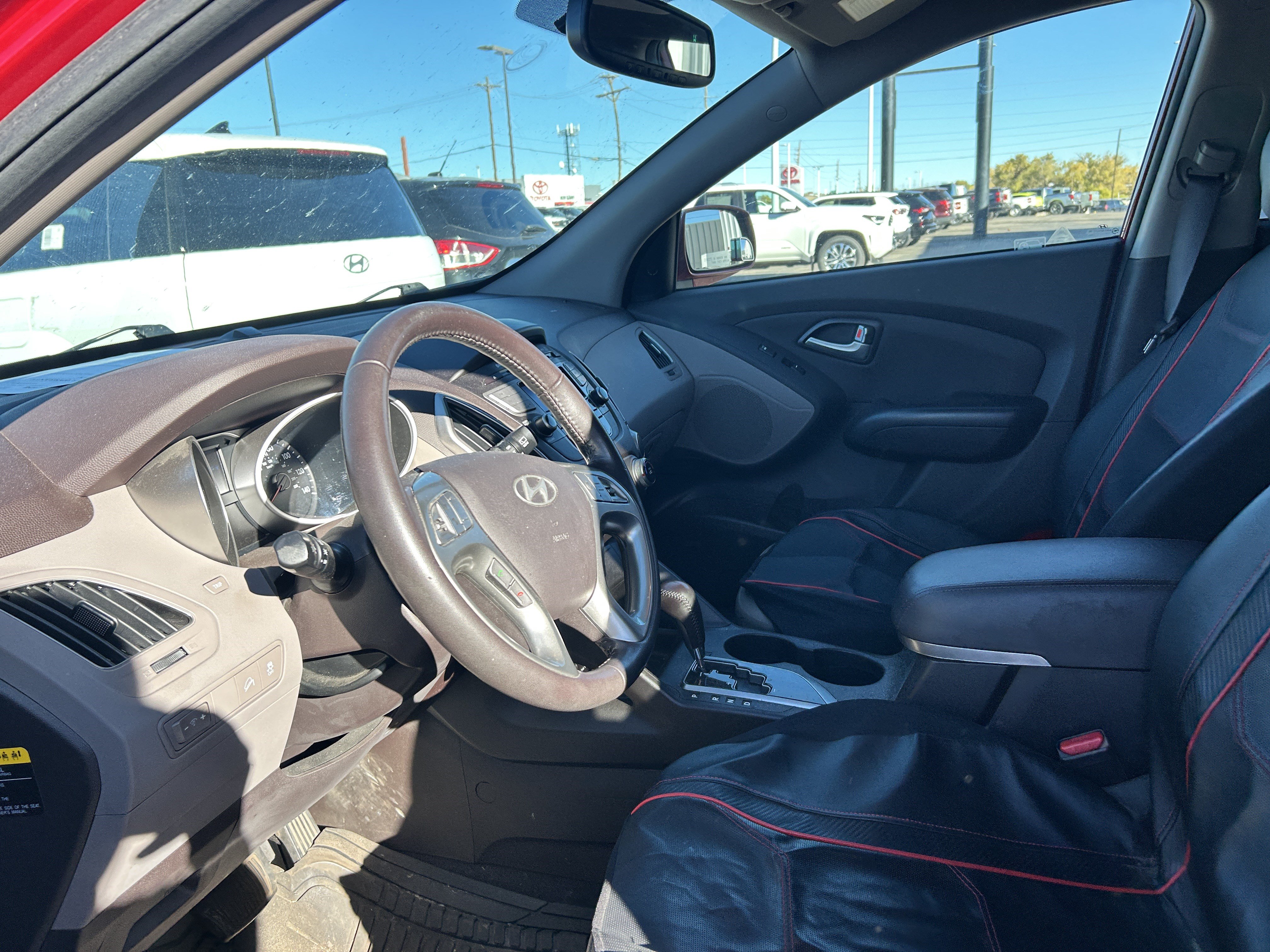 Used 2012 Hyundai Tucson GLS FWD image 9