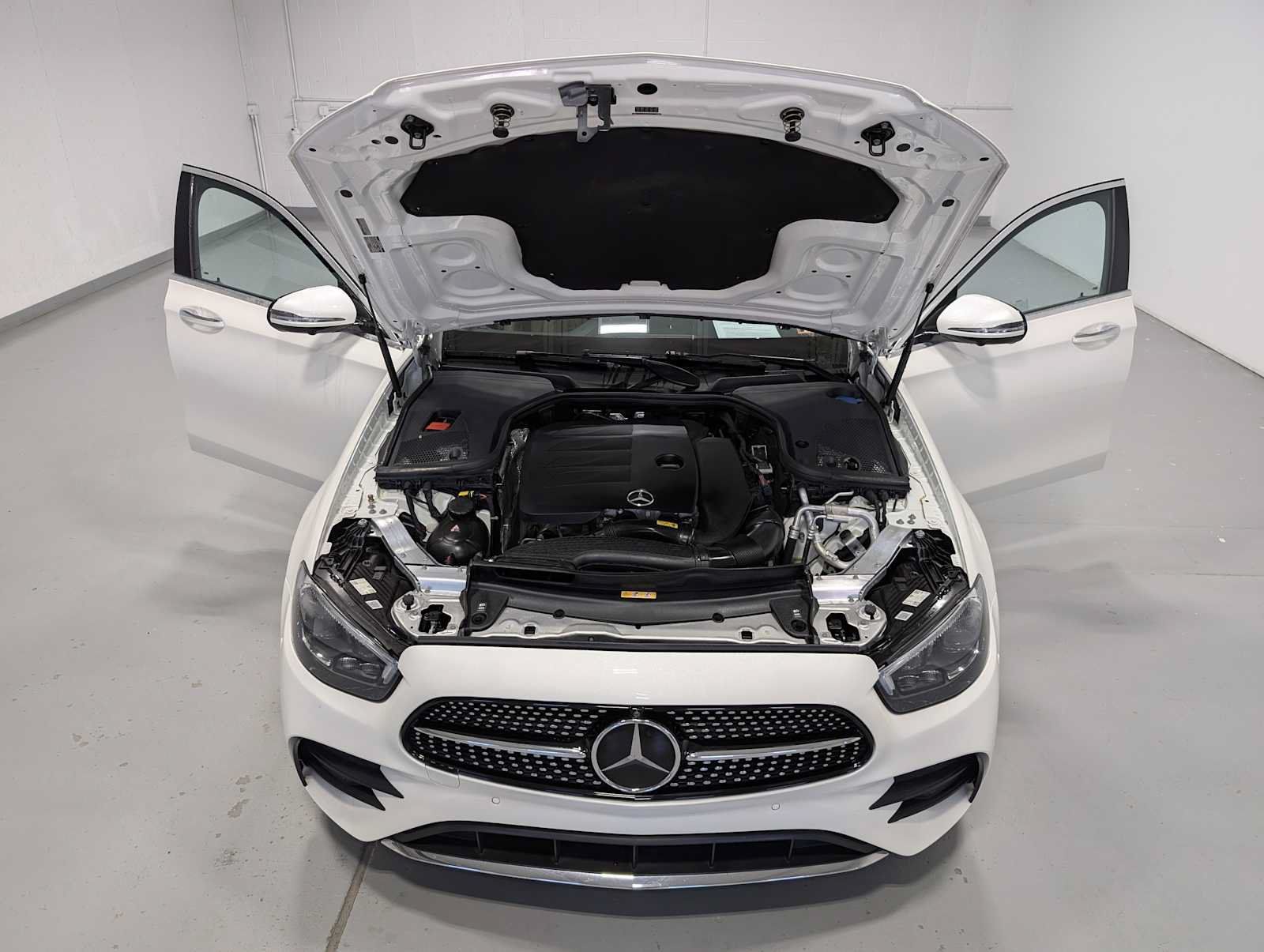 Certified 2023 Mercedes-Benz E 350 4MATIC Sedan image 13