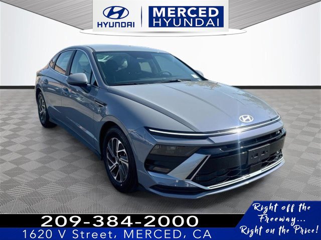 New 2027 Hyundai Sonata Blue FWD image 1