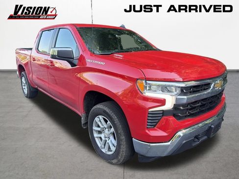 Used 2026 Chevrolet Silverado 1500 LT AWD/4WD image 3