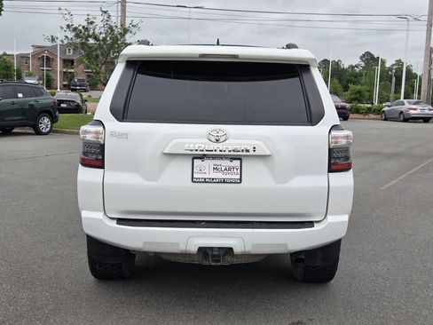 Used 2021 Toyota 4Runner SR5 Premium w/ Moonroof Package AWD/4WD image 4