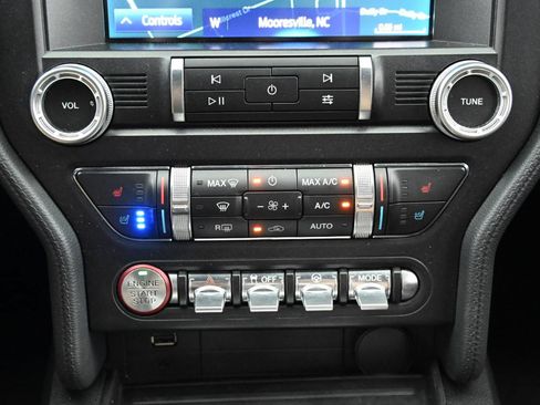Used 2019 Ford Mustang GT Premium w/ GT Performance Package RWD image 35