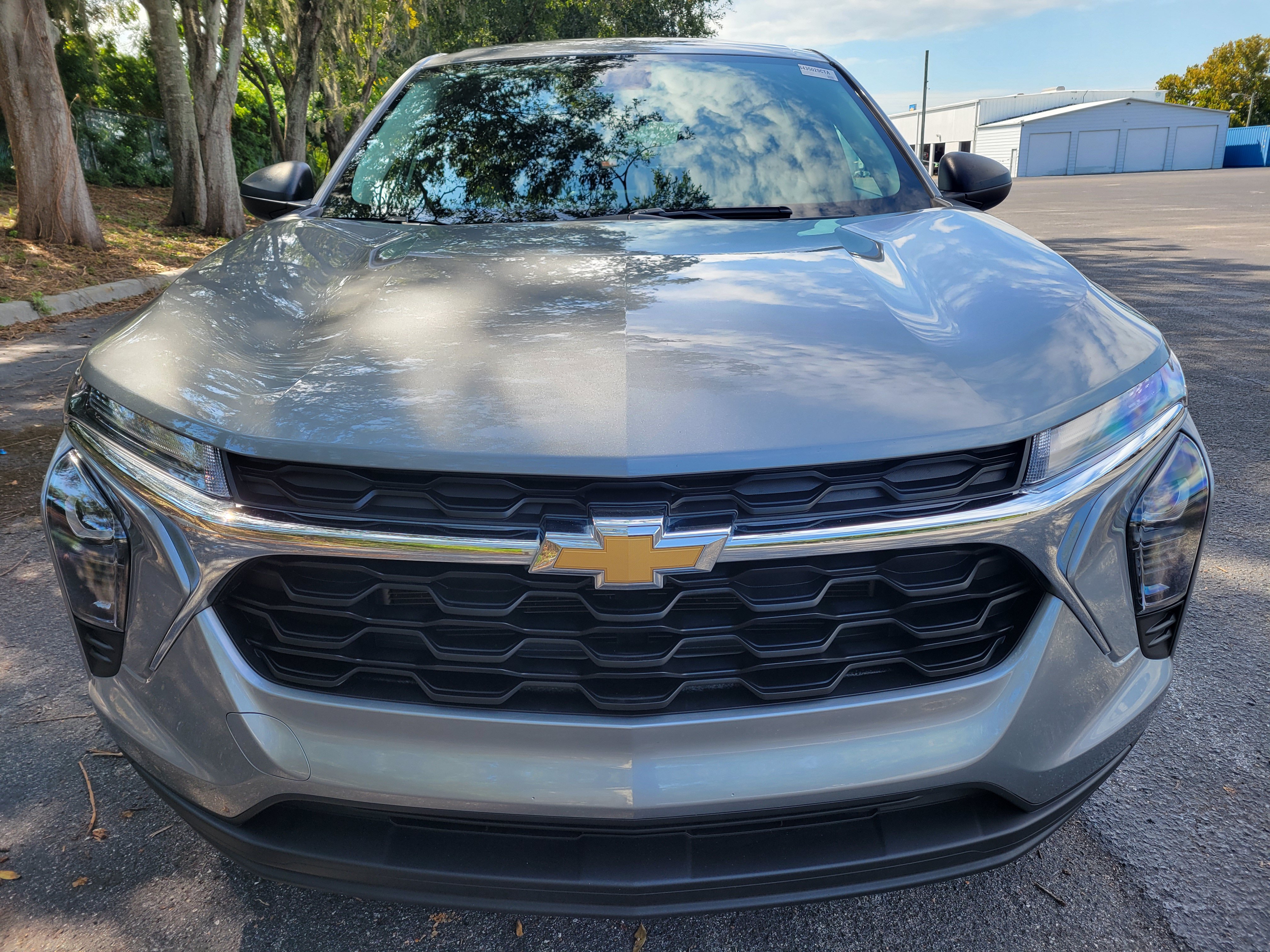 Certified 2024 Chevrolet Trax LS w/ Driver Confidence Package FWD image 2