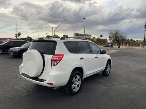 Used 2012 Toyota RAV4 FWD w/ Value Pkg image 5