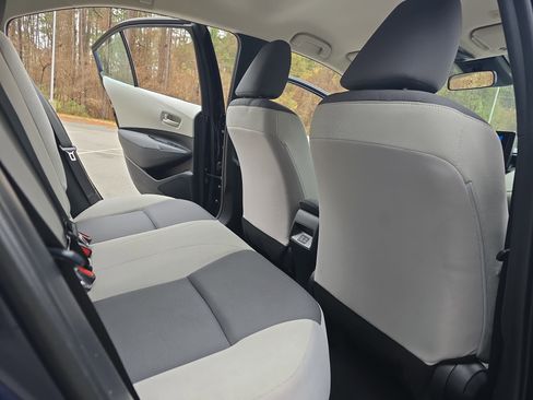 Used 2023 Toyota Corolla LE image 11