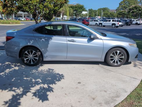 Used 2015 Acura TLX w/ Technology Package FWD image 11
