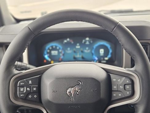 New 2026 Ford Bronco Outer Banks image 10