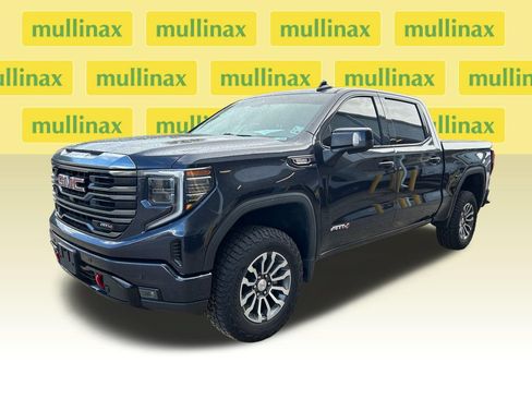 Used 2023 GMC Sierra 1500 AT4 w/ Technology Package AWD/4WD image 6