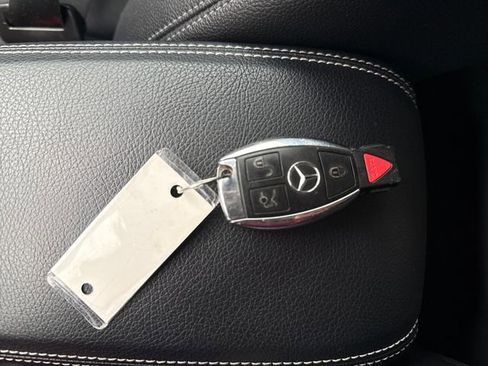 Used 2017 Mercedes-Benz GLA 250 GLA 250 image 13