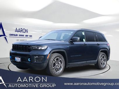 Used 2022 Jeep Grand Cherokee Trailhawk w/ Advanced Protech Group II