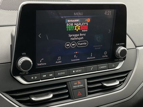 Used 2025 Nissan Altima 2.5 SR image 30